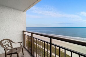 Property grounds - Beach Bash: Oceanfront Suite 10th Flr (Myrtle Beach)