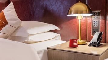 Peralatan tempat tidur hipoalergenik, bar mini percuma