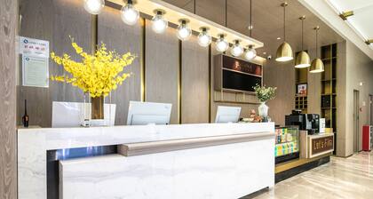 Housekeeper Hotel Beijing Road Branch