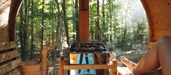 Private Multi Family Retreat on 5 Acres!