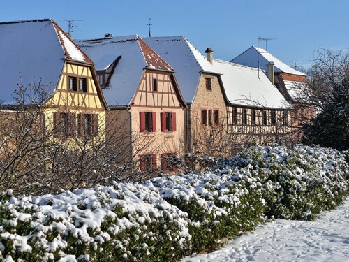 Gemütliche Unterkunft mit Weitblick, Terrasse und Garten