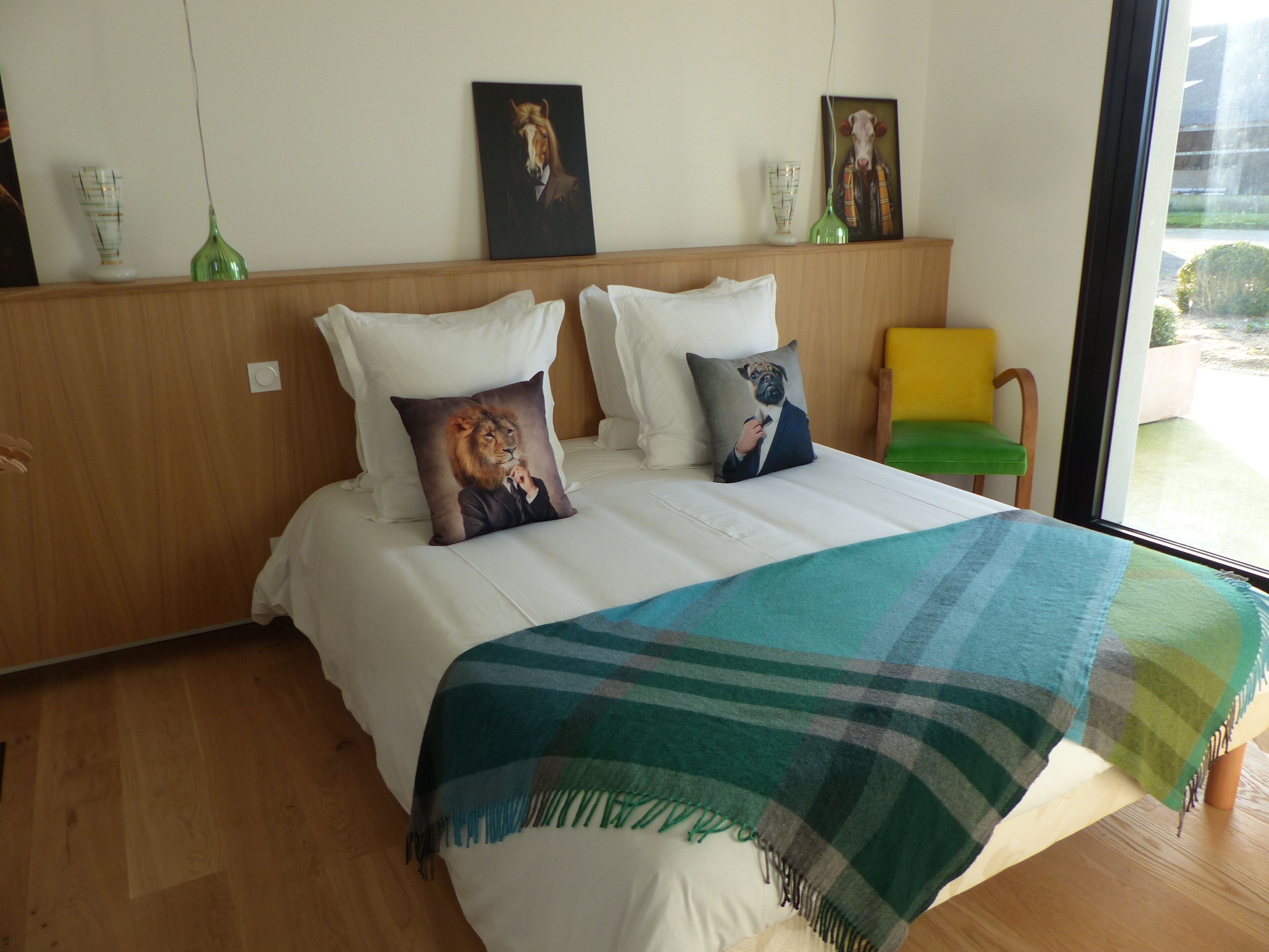 3 chambres, fer et planche à repasser, Wi-Fi gratuit, draps fournis