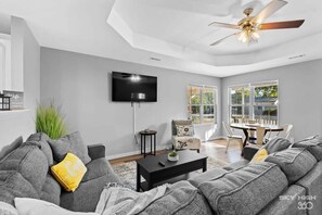 Télévision, espaces bureaux