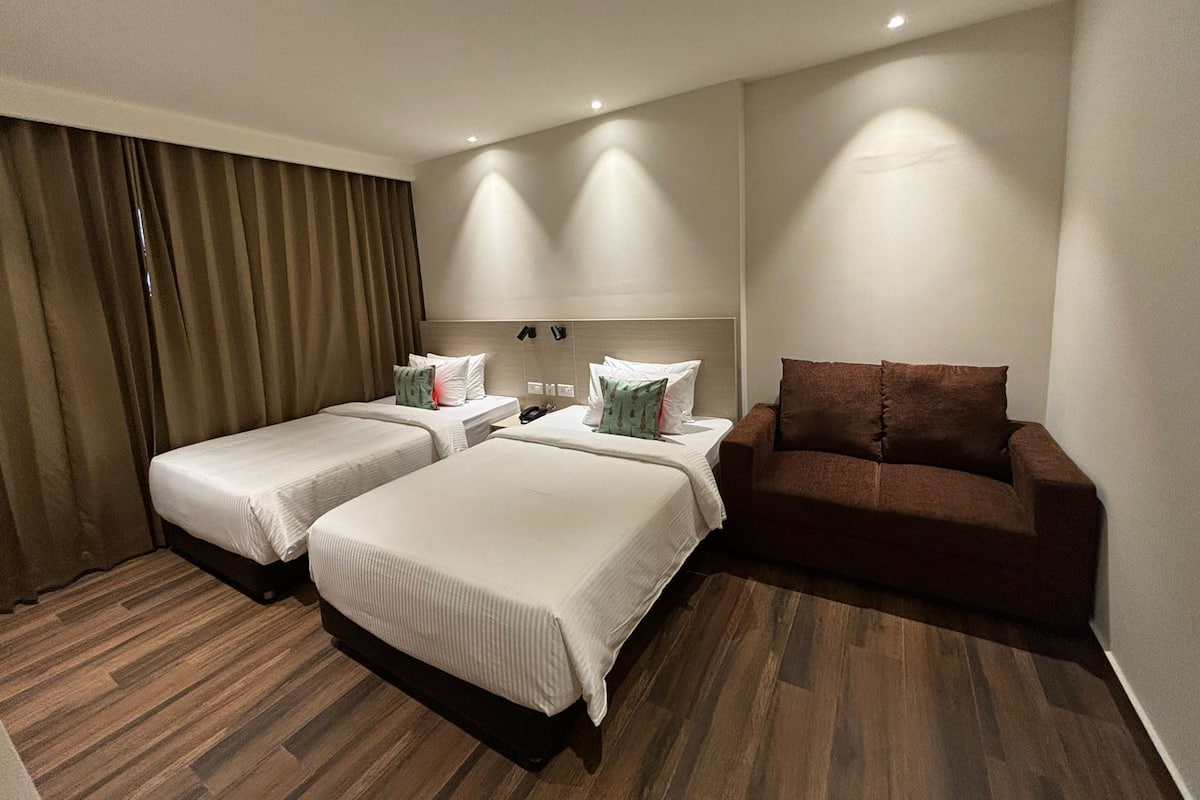 Hypo-allergenic bedding, down duvets, memory-foam beds, free minibar