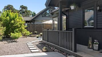 House | Property grounds