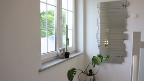 Deluxe Double Room, 1 Bedroom | Premium bedding, travel crib, free WiFi, bed sheets - Møllehuset (Ikast)