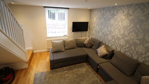 Cabin, Multiple Beds | Living area - Beautiful 3-bed Lodge in Liverpool (Liverpool)