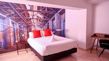 3 slaapkamers, een strijkplank/strijkijzer, wifi, beddengoed