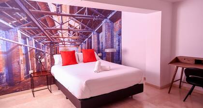 Apartamento de Tres Habitaciones en Pleno Corazón de Sevilla