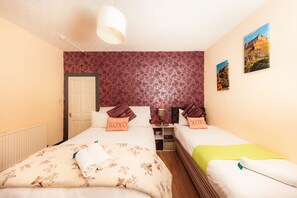 1 bedroom, in-room safe, desk, iron/ironing board