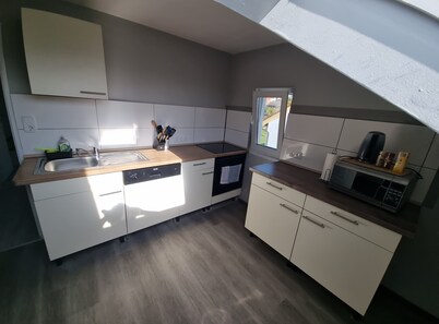 Monteurzimmer Gelnhausen, Ferienwohnung, Auch für Große Gruppen, Nähe Frankfurt