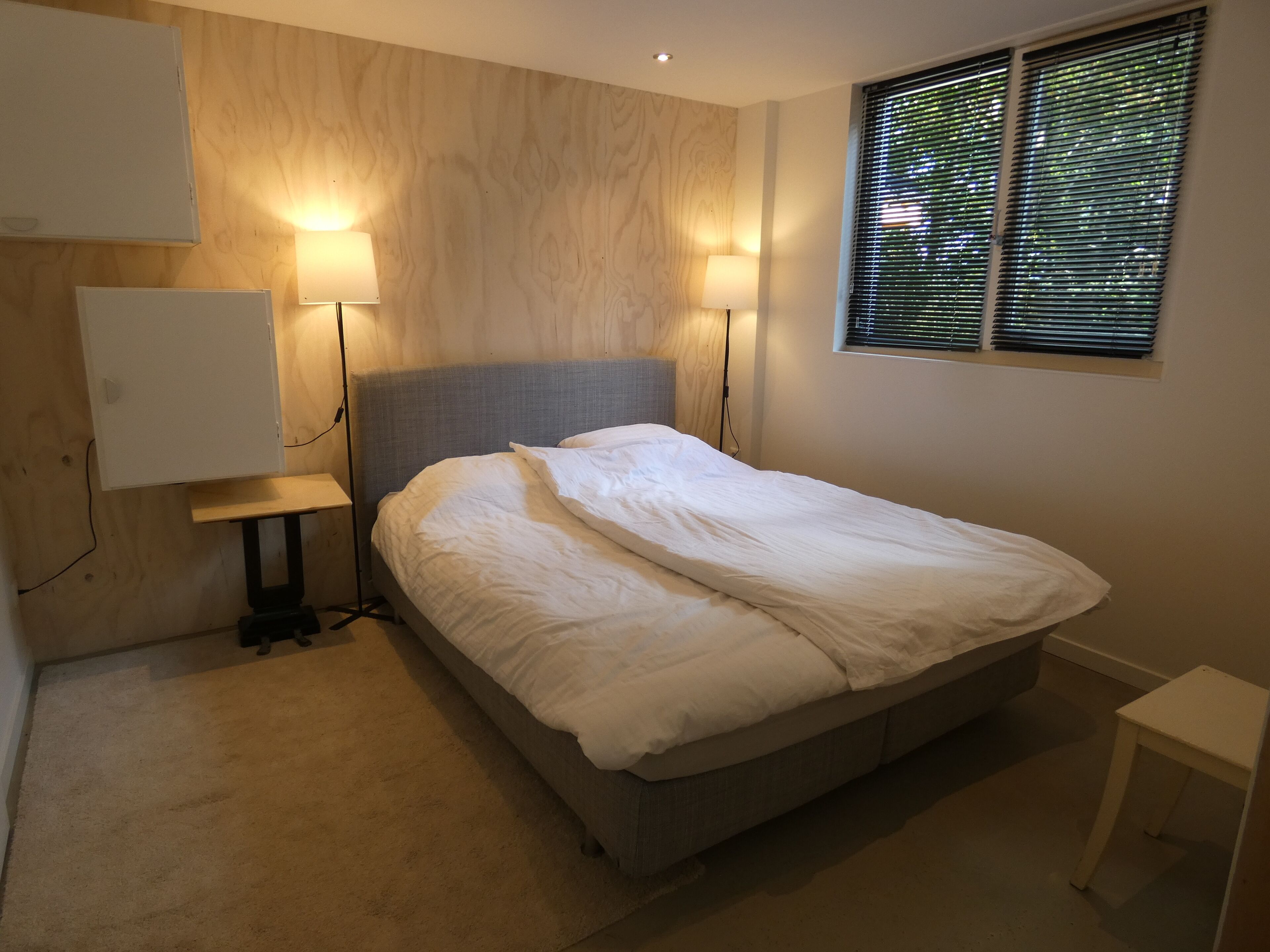 5 chambres, bureau, Wi-Fi gratuit, draps fournis