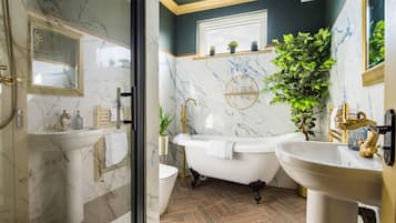 Villa | Bathroom | Shower, hair dryer, towels