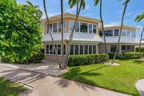 Exterior - Poinsettia-Spacious 2 bed condo on Seven Mile Beach-Call Cayman Villas (Seven Mile Beach)