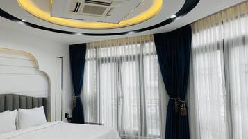 1 bedroom, iron/ironing board