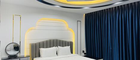 1 bedroom, iron/ironing board