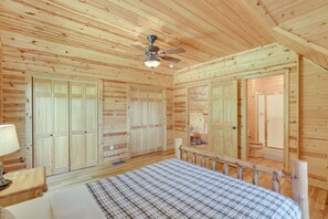 House (3 Bedrooms) | Interior - Fire Pit & Views: Picturesque Cabin in Burnsville! (Burnsville)