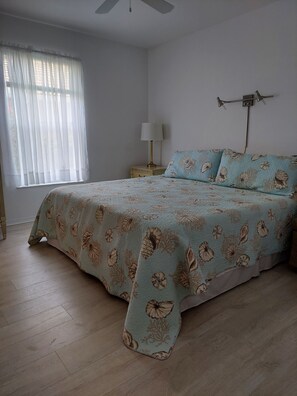 2 dormitorios, tabla de planchar con plancha, wifi y ropa de cama