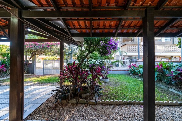 Villa | Property grounds