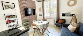 T2 Portissol, Idéalement Situé, Parking Privé, Port & Plage à Pieds