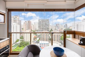 Estudi Club | Sala d'estar | Televisor intel·ligent