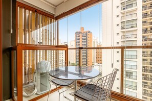 Estudio ejecutivo | Balcón