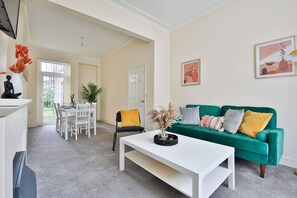 Hus | Oppholdsområde | Flatskjerm-TV