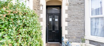 Tranquil 3-bed Home in Cardiff