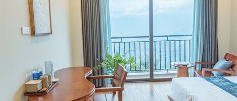 Surmatelas, bureau, espace de travail pour ordinateur portable