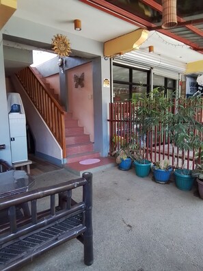 Terrace/patio - F. Ponce de Leon Road (Puerto Princesa)