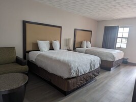 标准双人房 | 免费 WiFi