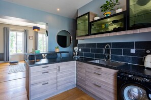 Interior - Sunny rooftop • 40 sqm terrace • Private parking • 8 min walk to city center (Rouen)