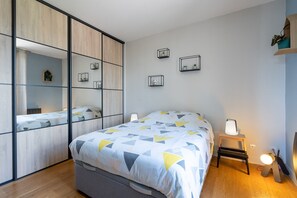 1 bedroom, iron/ironing board, WiFi, bed sheets