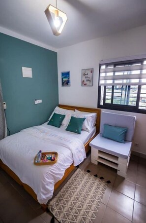 1 bedroom, free WiFi, bed sheets