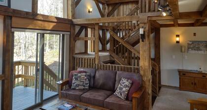 Ultimate On-Mountain Ski House! Private 3 Bedroom + Loft, 200' from Trail, Sauna