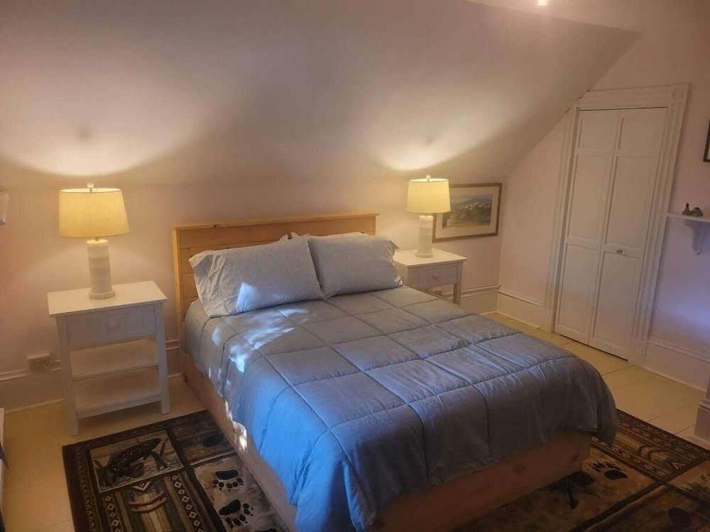 Serene Farmhouse Retreat with Sweeping Views Bar Harbor Vrbo