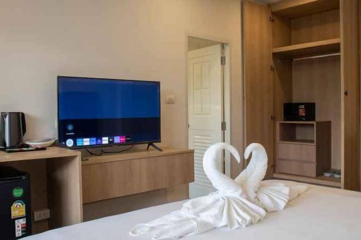 1 phòng ngủ, minibar, két bảo mật tại phòng, bàn