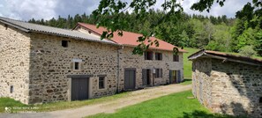 Esterni