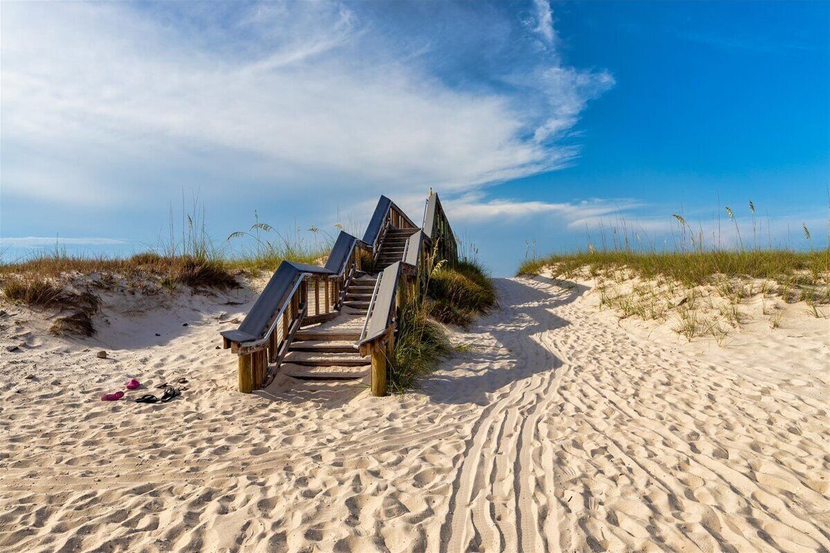 In Strandnähe, Liegestühle, Strandtücher