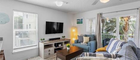 Smart TV, DVD player