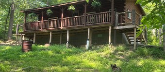 Luxury Amish-Built Log Cabin, Private Beach, Zip Line, ATV & Golf Cart Rentals