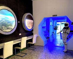 Dormitorio compartido básico, 1 cama doble | Zona de estar