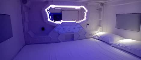 Couette en duvet d'oie, Wi-Fi gratuit, draps fournis