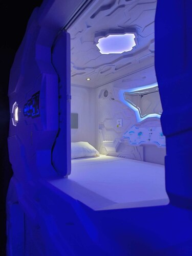 Capsule Inn Valencia Hostel