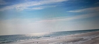 St. Pete Beach , 3-2 , heated pool , one month minimum lease.