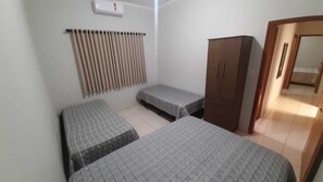 3 bedrooms, free WiFi, wheelchair access