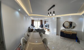 Smart TV - Panoramic nile view in cairo central location  (Cairo Governorate)