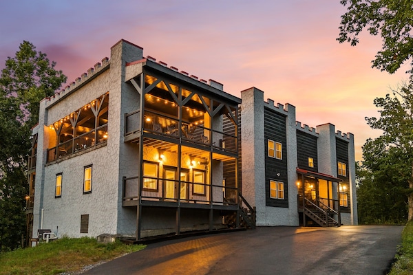 The perfect escape with stunning views.