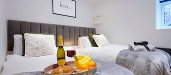 Boutique Apartment - City Centre - Free Parking