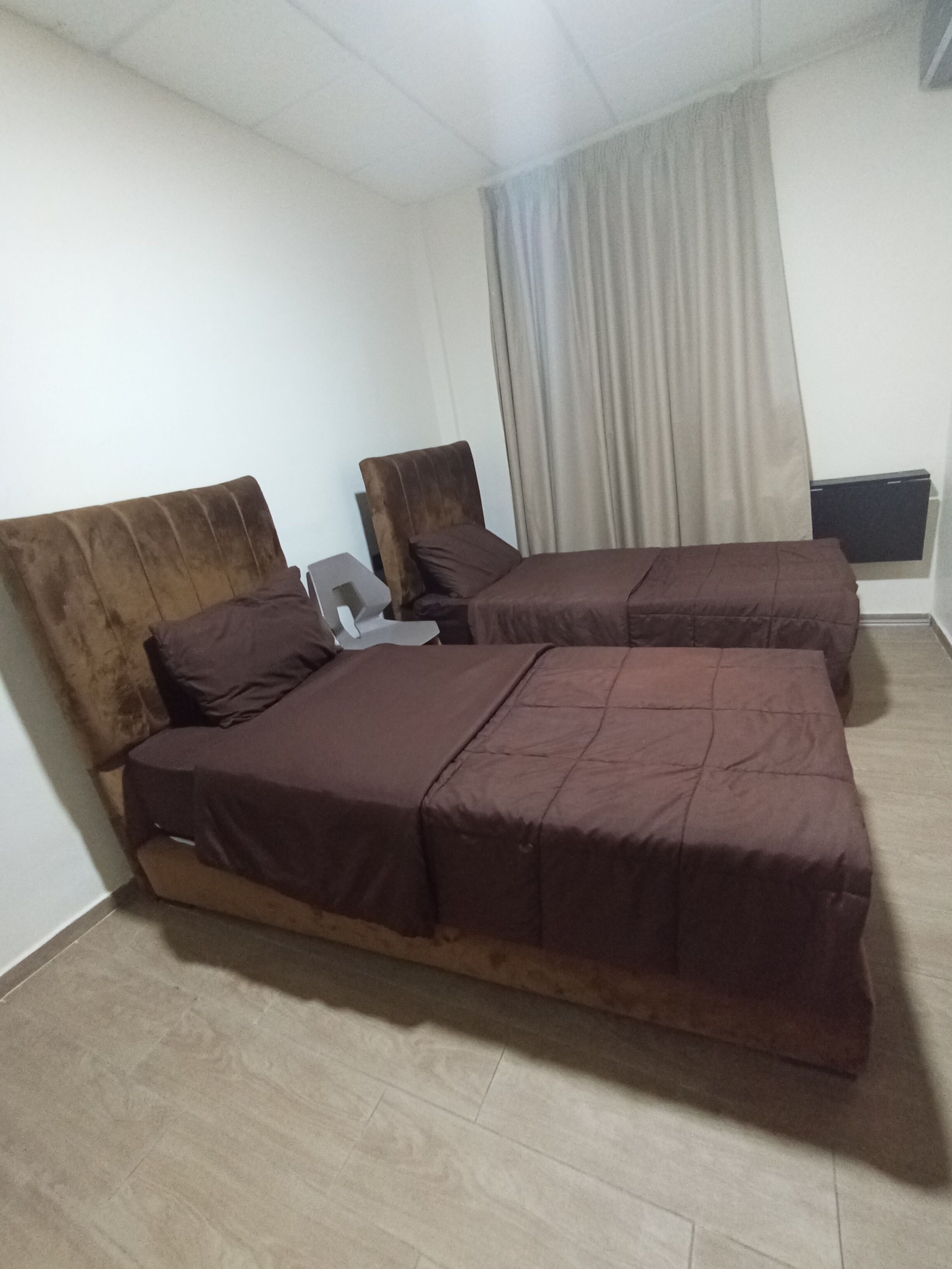 standard twin room | front of property